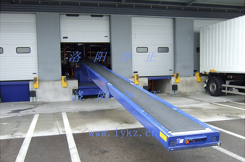 1508384643971735.jpg 裝車(chē)機(jī)
